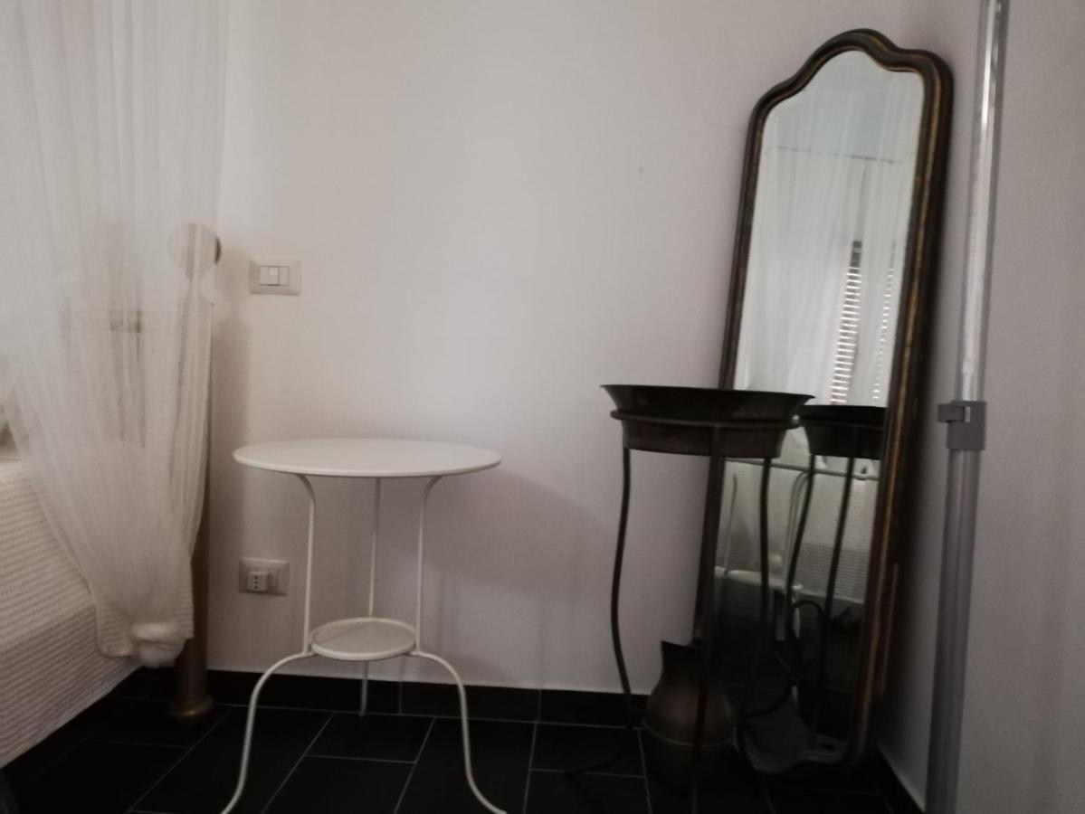 Bed and Breakfast Style Di Elisabetta Notari Roma Esterno foto